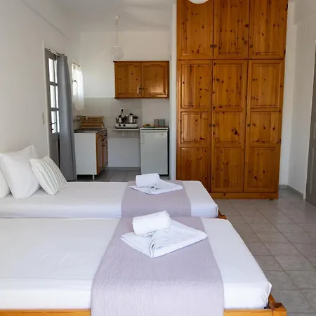 Seample Aparthotel 3*