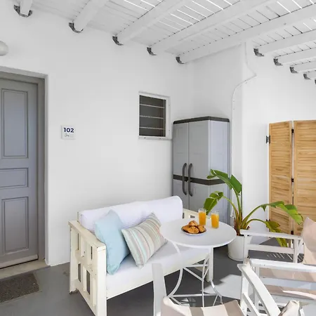 Seample Aparthotel 3*